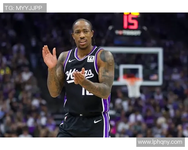 火箭队与国王队激战正酣2月7日精彩对决展现篮球魅力